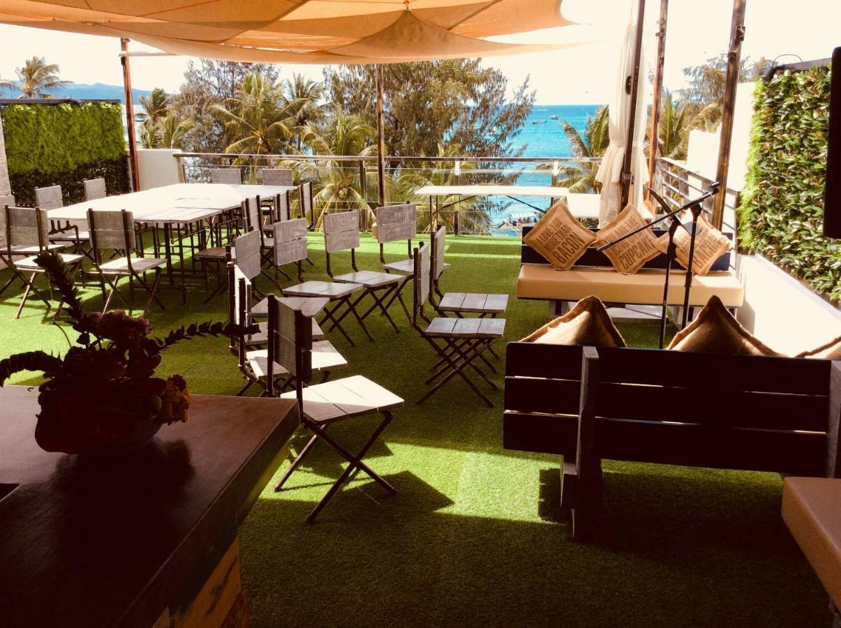 Manoc-Manoc Oyo 609 G Executive Hotel And Spa Boracay מראה חיצוני תמונה